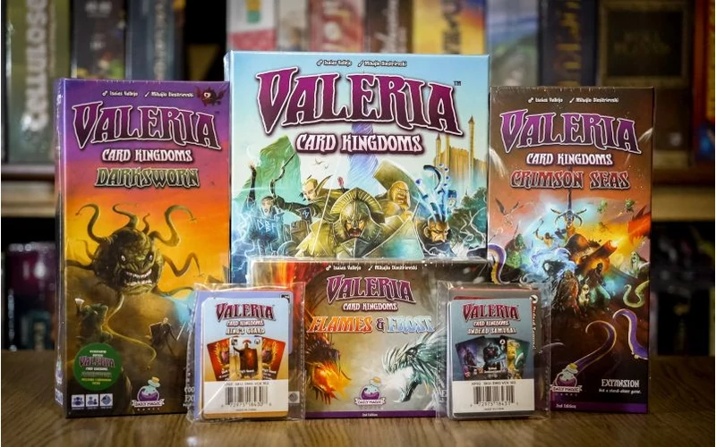 VCK reprint és új kiegek a poolcon!